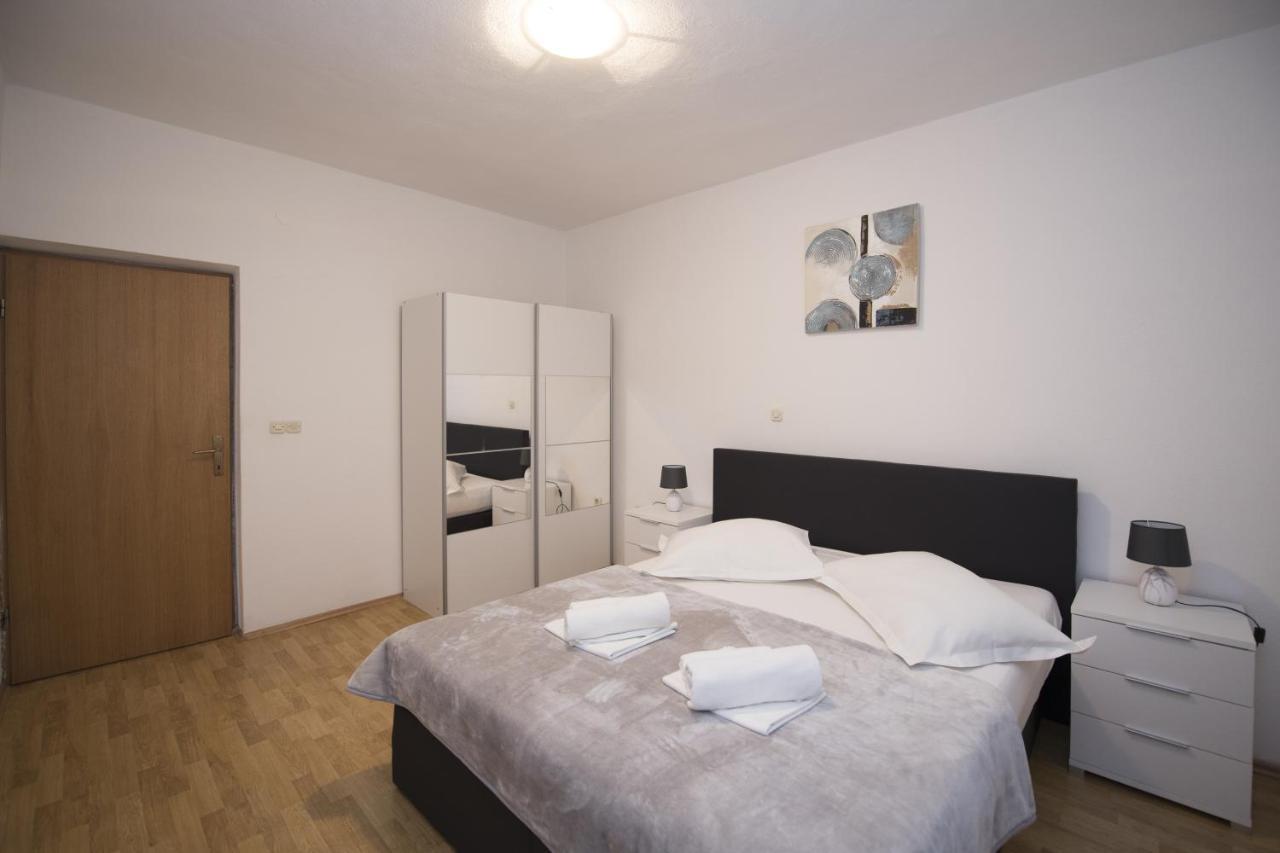 Apartment Brela 16603B Buitenkant foto